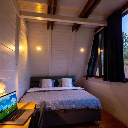 Continental Adventure - Mountain Escape & Glamping *