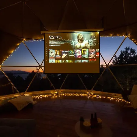 Continental Adventure - Mountain Escape & Glamping 度假村 *