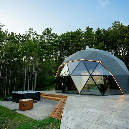 Continental Adventure - Mountain Escape & Glamping Feriested