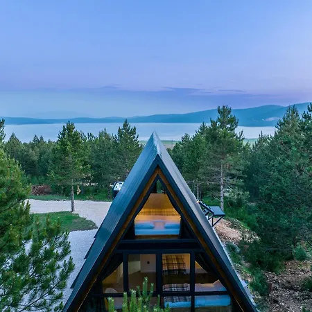 Continental Adventure - Mountain Escape & Glamping 度假村