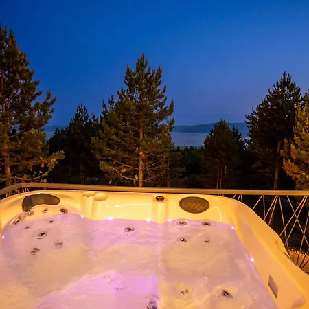 Continental Adventure - Mountain Escape & Glamping